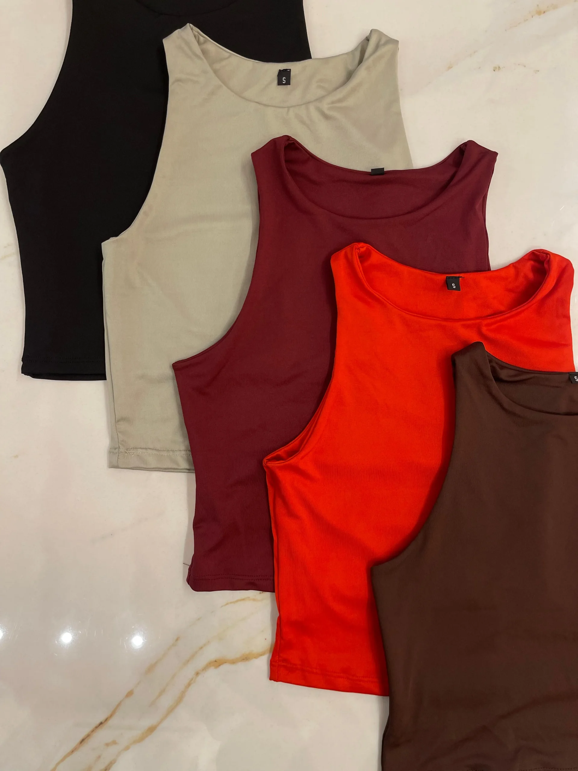 Alternative view of MUSCULOSA BÁSICA MICRO