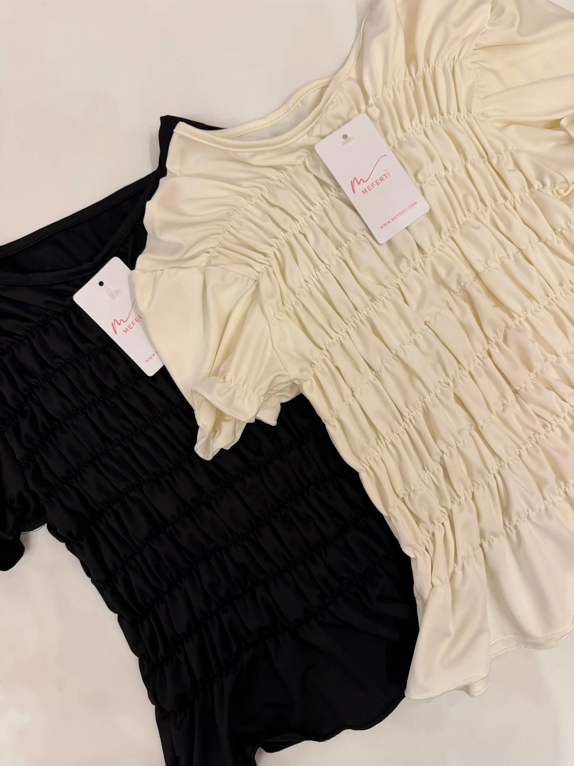 REMERA FRUNCES MICRO