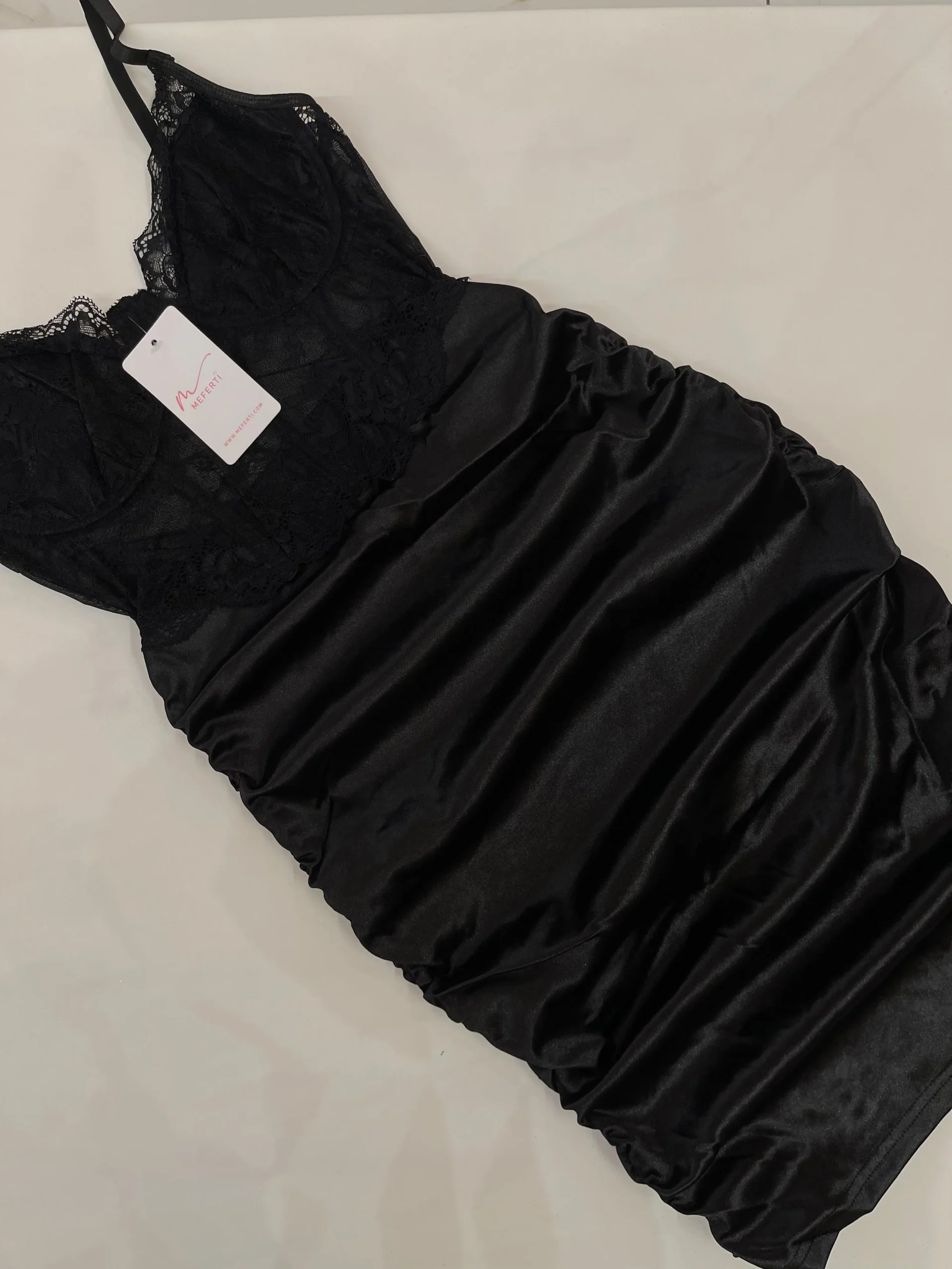 VESTIDO BLACK